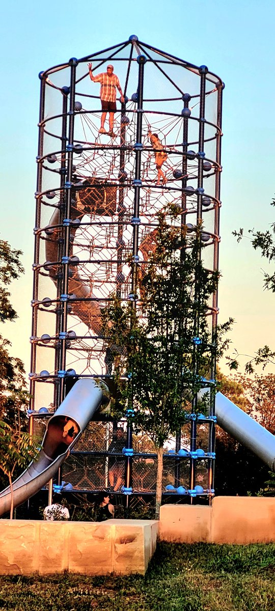 Erin Evans tweet media