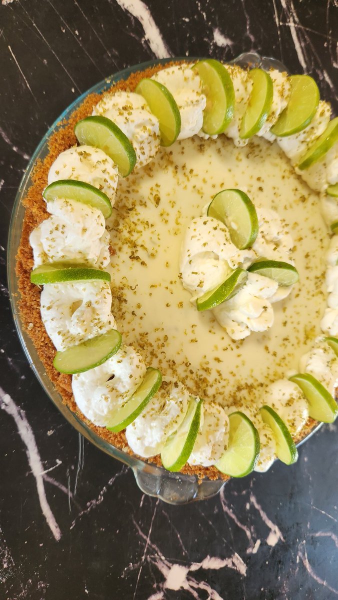 CulinaryKisses's tweet photo. We're working on a Keylime Pie recipe. What do you think?
.
.
.
#culinarykisses #chefangelamichelle #keylime #keylimepie #recipe #recipes #virtualcookingclass #teambuilding #teambuildingideas #teambuildingrecipes https://t.co/KZ6Yp2cLIU