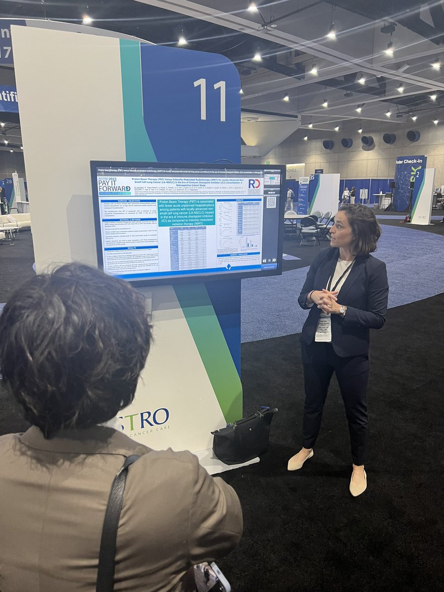 PGY-4 Michelle Iocolano and PGY-3 Cole Friedes presenting their lung cancer research at #ASTRO2023 !