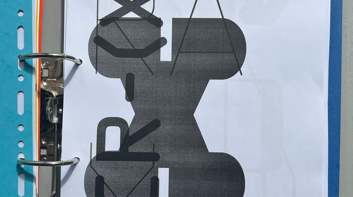 Maxitype tweet media