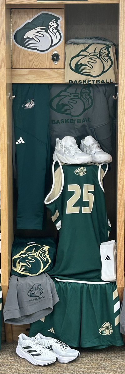 Started off practice with a look good feel good attitude today!!!