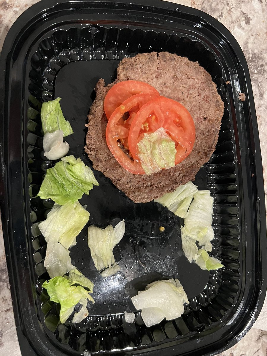 heyyMC's tweet photo. I’m really disappointed in @Whataburger tonight. https://t.co/yJCyCppcGD