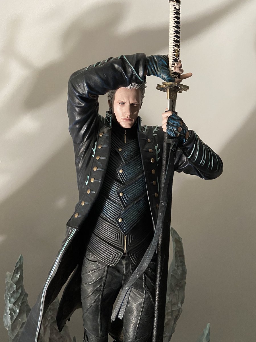 What a lovely sunshine🥰
Wait…Devil trigger？
Not here!