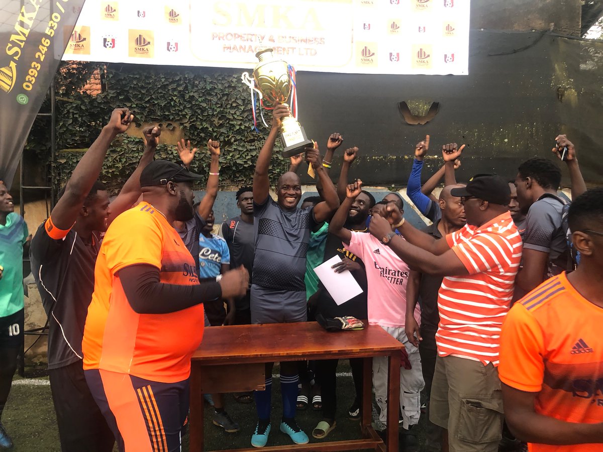 funfitofficial1's tweet photo. Awarding a trophy to Seruzi FC 
The winners of #Funfitsportsgala https://t.co/DnsZlpPgFB
