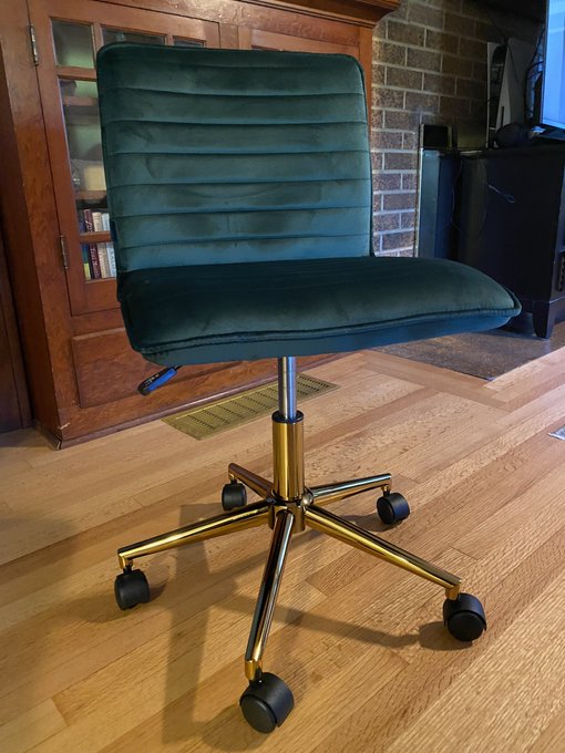 Thank you Johnny for the new office chair. My legs are going to look great in this. The prints came in