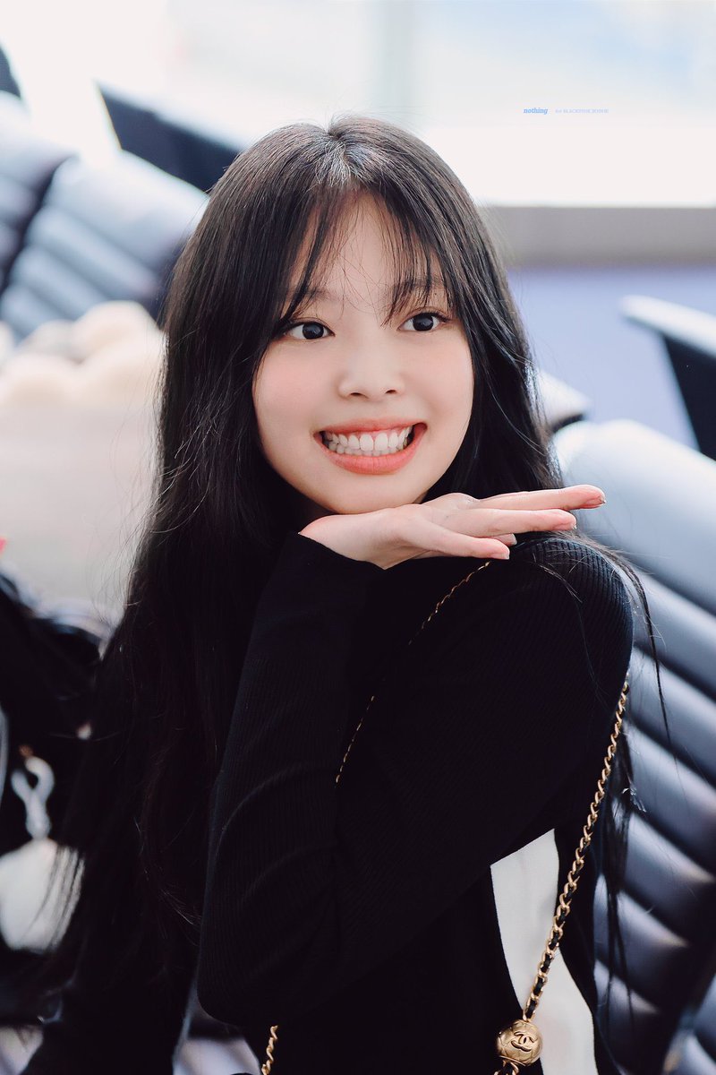 jenniepics's tweet photo. https://t.co/wz4SjwVZOK