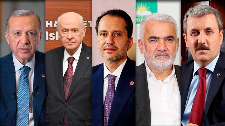 AkParti <a href="/Feyat_ASYA/">Feyat Asya</a> ile yola devam kararı almış ve İttifak adayı olduğu söylenmiş.Muşta ki Diğer partiler de Aday olmayacak büyük ihtimalle. (Kulis Bilgisi)