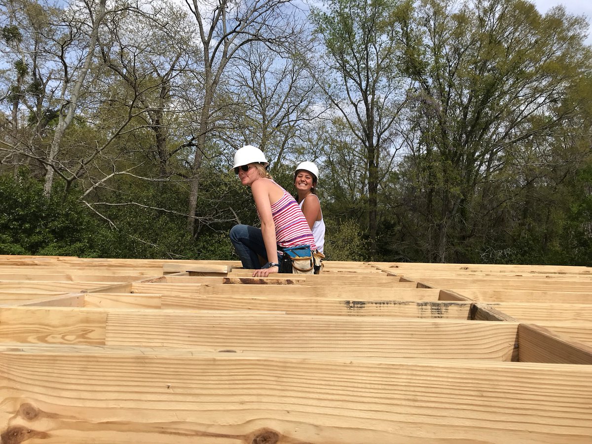 PHIUS1's tweet photo. Attention Houstonians! Phius Certified Builder Training is coming to your city Oct. 25-27!
Register here: https://t.co/bK7ogmWbcR
#phius #passivehouse #phiuscertifiedbuilder #cphb #passivehousebuilder #buildertraining https://t.co/9GjUKoRayq