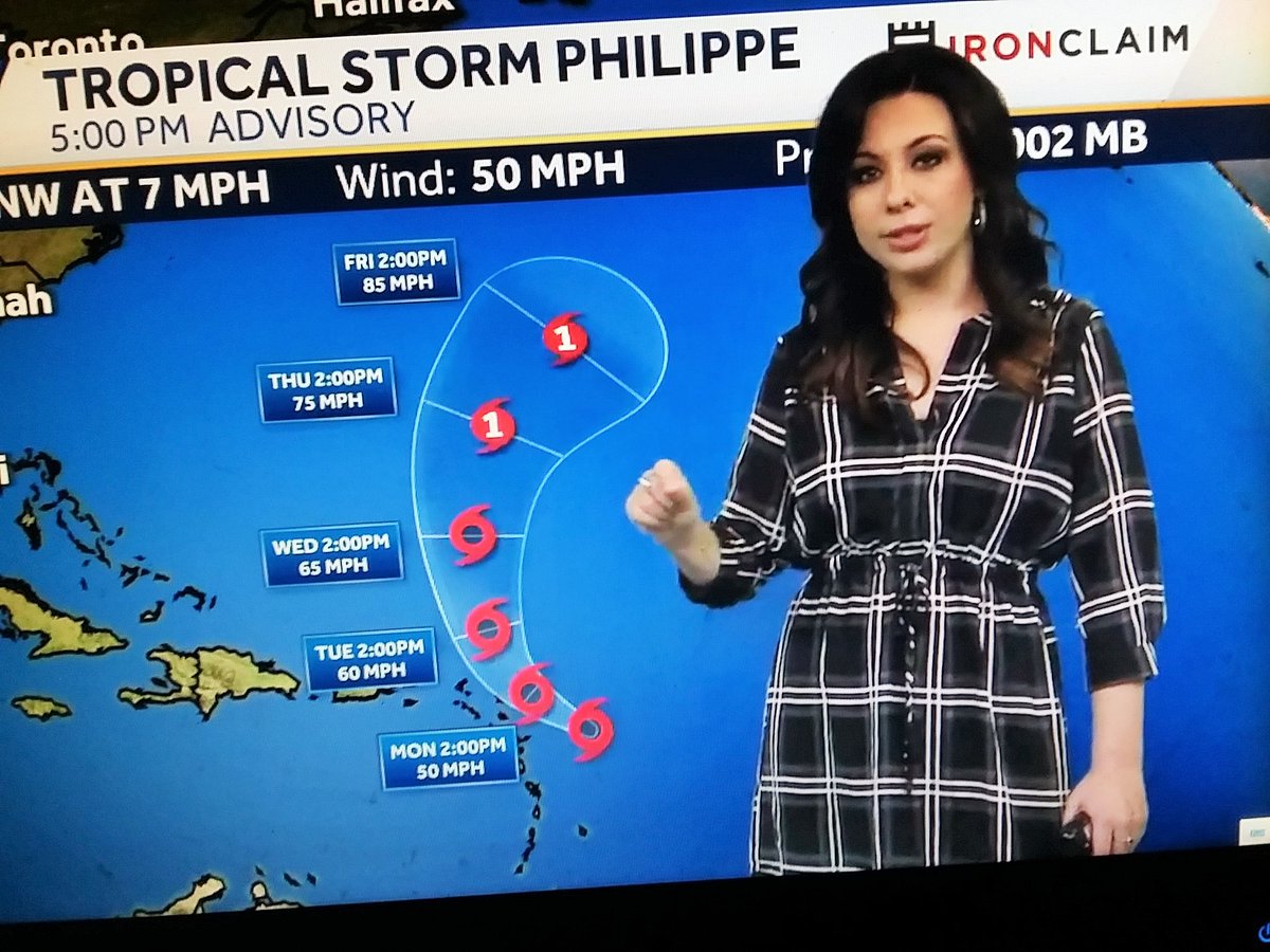 EmilyROReynolds's tweet photo. 4 Very Hot Weather Anchor Ladies In America This Week Lisa, Sam, Lee &amp; Victoria All In Cool Color Dresses! All 4 Looking Very Great! @LisaMeadowsCBS ⚪️ @SamKuffelWx 🔴 @SouthwickStorms 🟠 @VKokinosWJCL ⚫️ https://t.co/794LDRh0Pz