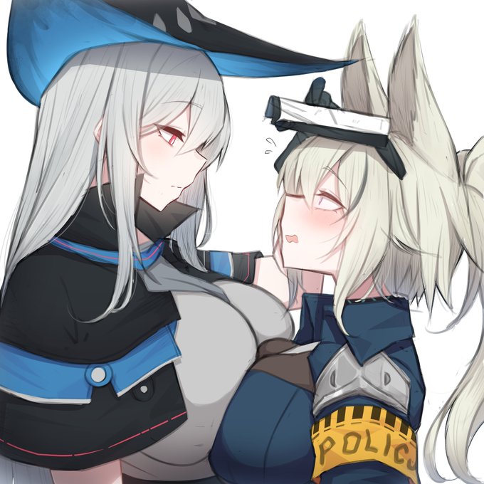 じーっ

#Arknights #アークナイツ 