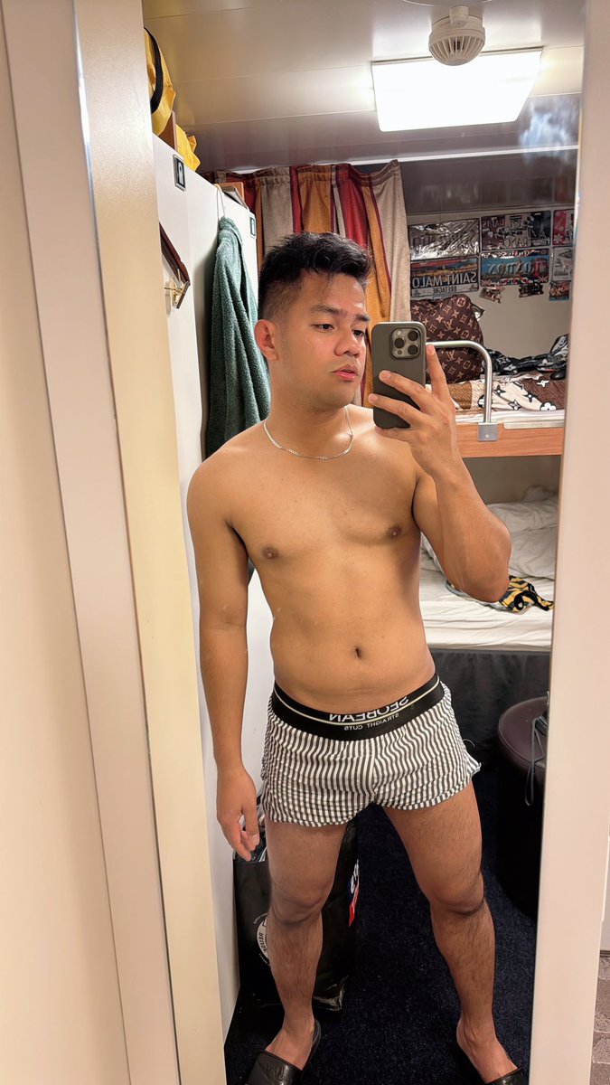 Rhodnie13's tweet photo. Body check https://t.co/JEpGiqbFKt