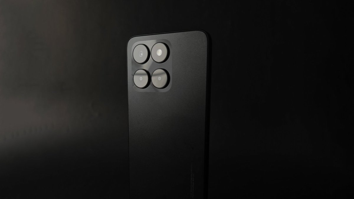HONORPHL's tweet photo. Sleek and classy, the HONOR X6a is perfect for the dark and broody type!

Get yours now!
Shopee: https://t.co/XbvYbkAio9
Lazada: https://t.co/MfHRMnpuSB
TikTok Shop: https://t.co/46UNjYJcDu
HONOR Stores: https://t.co/gnseV3x6vA

#HONORXSeries
#eXtraStorage
#50MPTripleCamera https://t.co/IUHmpsUrt2