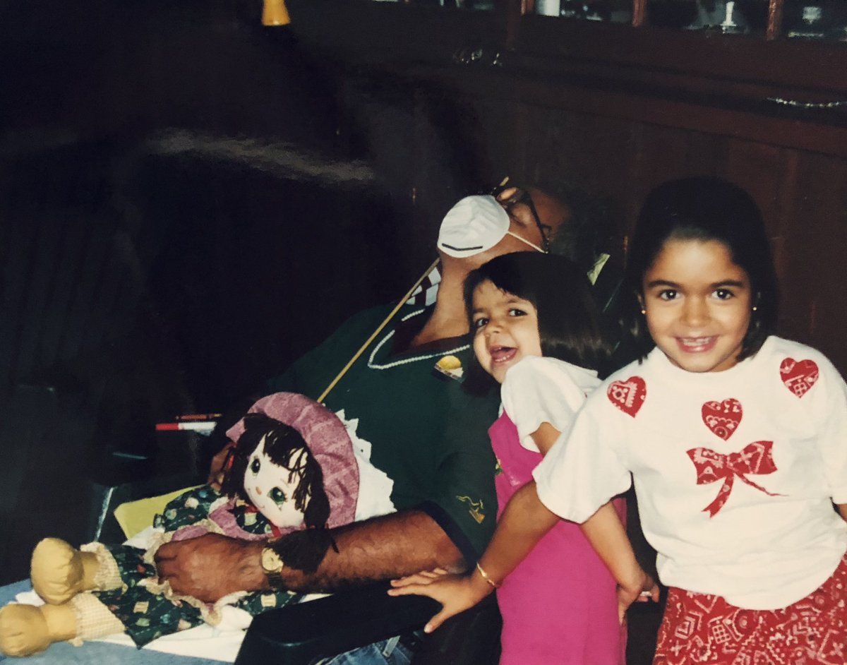 Julianacpro's tweet photo. Happy National Latino/a/x Physician Day!! This one is in honor of my loving &amp; supportive family who have cheered me on every step of the way. For all their sacrifices and always making sure my sister and I received the best education possible. Forever grateful❤️ https://t.co/7aXE8yP7BM