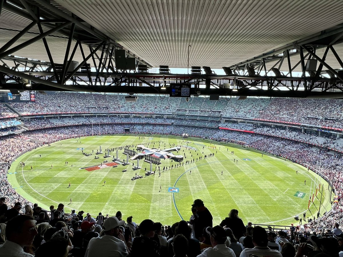 Still can’t believe I was at the G and got to witness and celebrate my beloved @CollingwoodFC Magpies’ stunning victory to claim our 16th premiership 🏆 🖤🤍 #aflgrandfinal2023 #GoPies