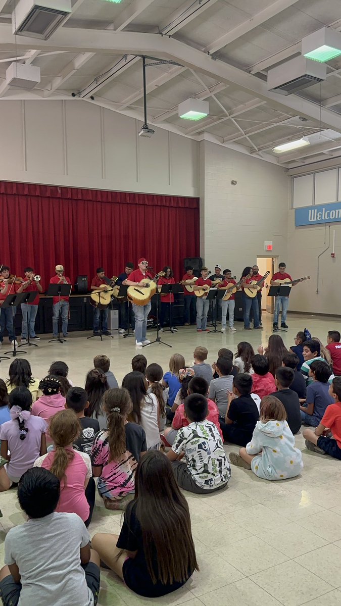 Claudia Lopez tweet media