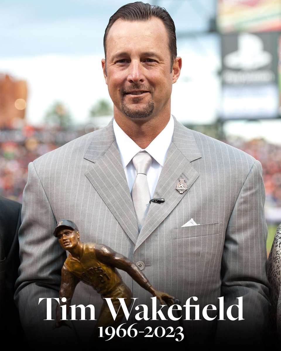 RealCarlosGomez's tweet image. Really sad to hear about the passing of Tim Wakefield. Great person on and off the field. Thoughts, prayers, and my deepest condolences to his family, friends, fans, and all of his fellow teammates and players. Rest easy, brother! 🙏🏽🕊
