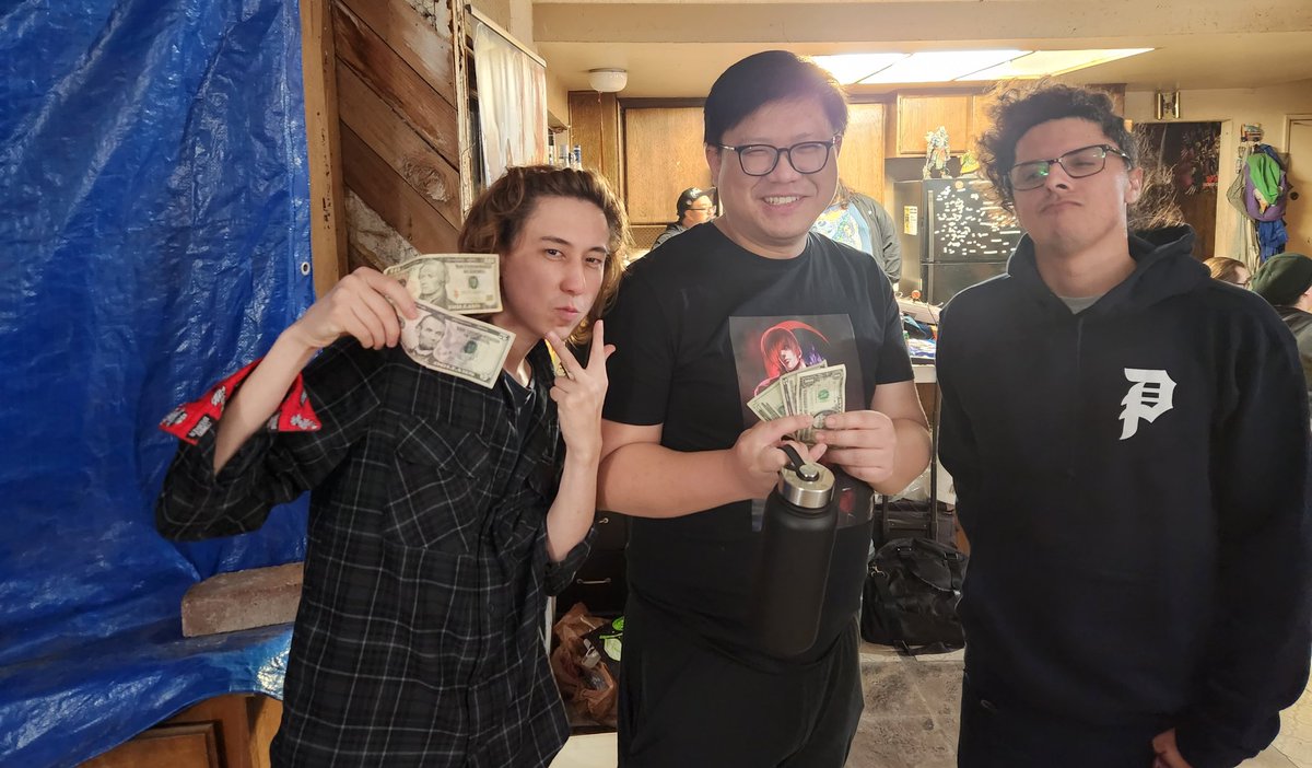 TankTopFridays's tweet photo. TTF #KOF15 Top 8- 9/30
1 @laziefred
2 @corybellFGC
3 @Gauln
4 JT
5 @PotemkinBusTour
5 Drake
7 @widdlywatts
7 @RicoAlvarado4
BRACKET https://t.co/ieD7eN1RcY
#ttf #sdfgc #fgc https://t.co/Ux85V2VzYE