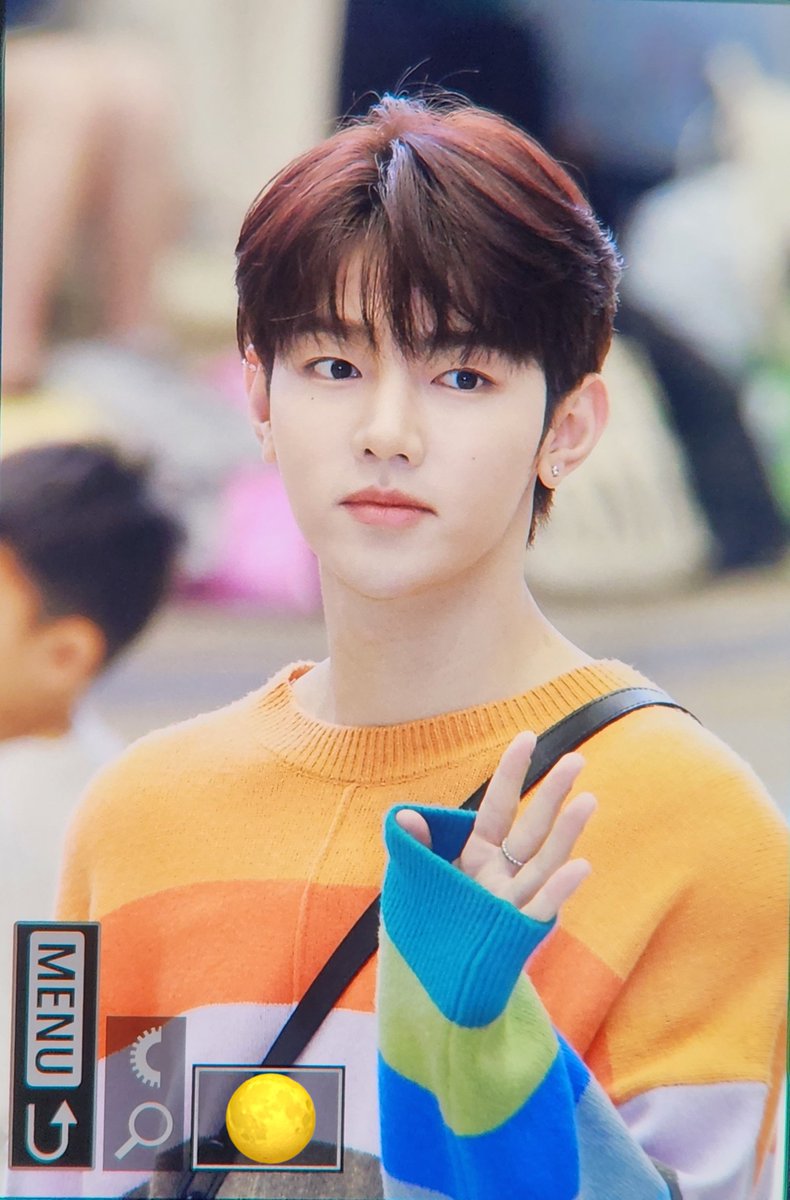 Moonsidee0725's tweet photo. 231002 preview

#장하오 #章昊 #ZHANGHAO 
#제로베이스원 #ZEROBASEONE https://t.co/za0CLiBitR