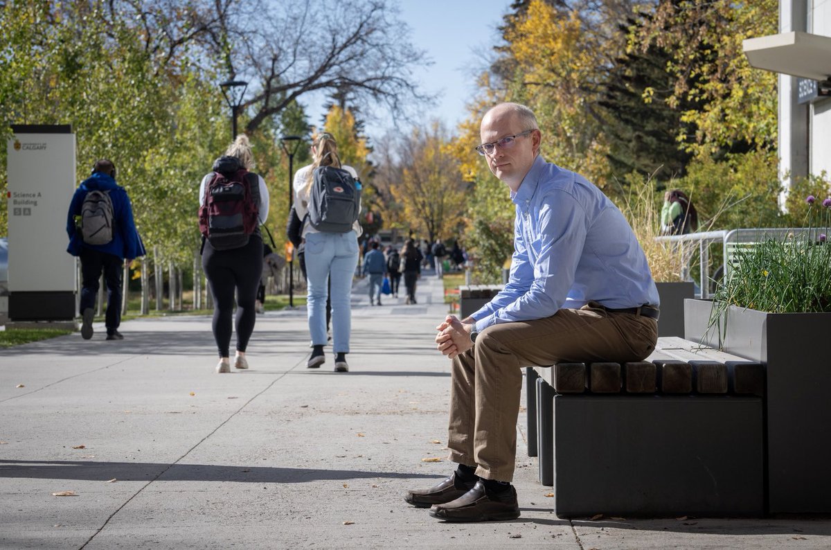 “Too often these days, policy conversations involve just extreme positions, and cheerleading. I think that detracts from high-quality decision-making.” ⁦@trevortombe⁩, a voice of reason. theglobeandmail.com/business/comme…