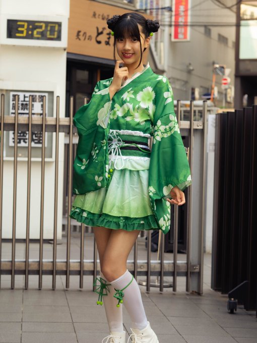 Twitterのコスプレ画像3