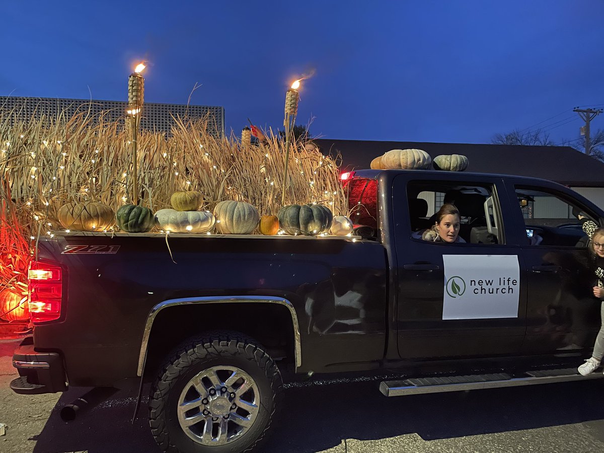 NextTownMinistries tweet media