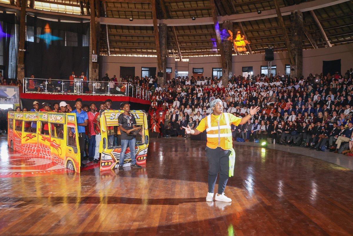PeopleDailyKe's tweet photo. Former First Lady Margaret Kenyatta opens the 55th Annual Round Square National Conference at Bomas of Kenya. Brookhouse Schools host the RSIC2023, and the theme for the 55th Round Square International Conference is "The New Africa ''. #PDNews #PDSiasa https://t.co/kXD2ffYnTu