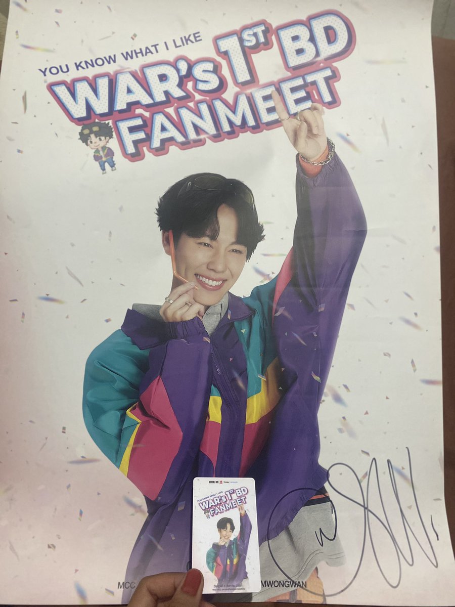 chachamemee's tweet photo. ❗️ปล่อยของ ปล่อยของ❗️
•โปสเตอร์ลายเซ็นสดพี่วอร์ 800 บาท
•บัตรแข็ง.. 350 บาท
................................................
DM สอบถามได้น๊าาาาา
 #ตลาดนัดหยิ่นวอร์ 
#ตลาดนัดหมูยอ
#หมูยอมาร์เก็ต 
#หยิ่นวอร์  #yinwar
#yinanan #warwanarat
#หมูยอของหยิ่นวอร์ https://t.co/CdvJj7bU1f