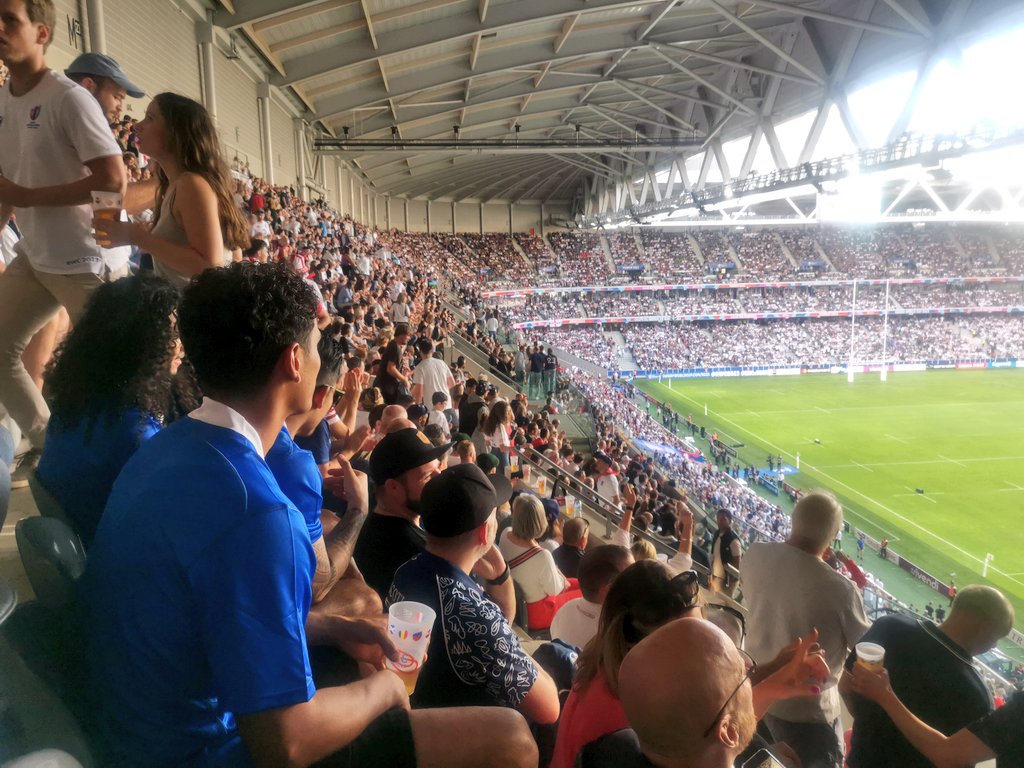 AlphaLandRover's tweet photo. Closing our highlights in Central Europe was attending the Rugby World Cup match #ENGvSAMOA
The atmosphere was ๐ฅ๐ฅ
The scenes preceding the game and the after, what a match.
Our drive in 2016 took us to Rugby7s in Capetown. Now to the World Cup in 2023. By car ๐
#KenyaToEurope #Breakingborders #AlphaLandrover