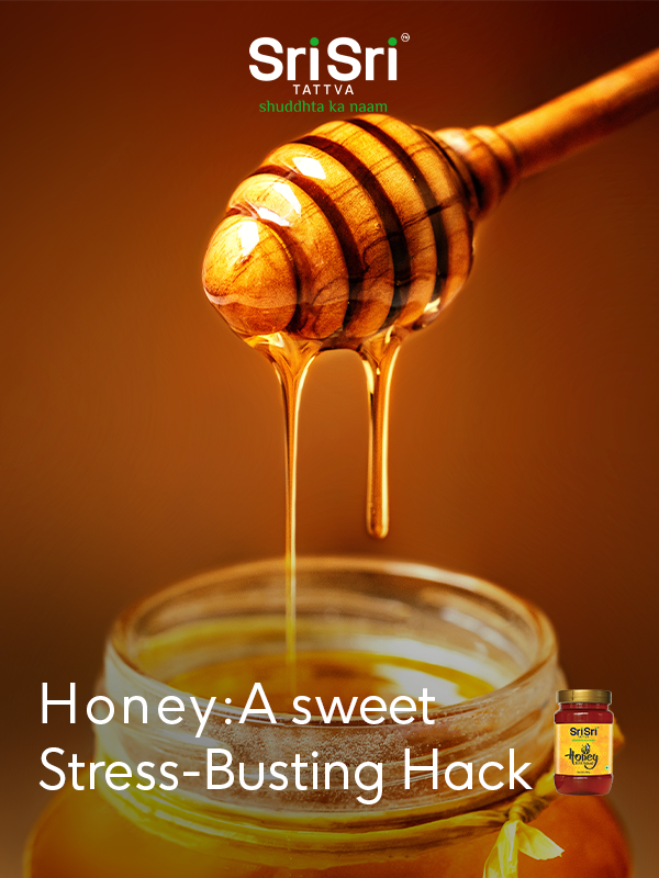 #Honey's Harmony: Did you know that regular honey consumption aligns with #Ayurveda's principles by promoting resilience to life's stressors? #SriSriTattva #StressFree #HoneyForHealth