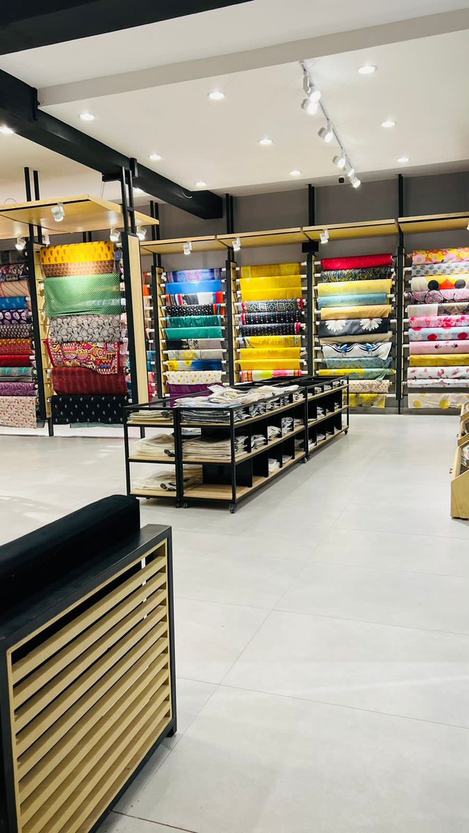 innerart786's tweet photo. Inner Art Interiors inculcating this beautiful outlet of Nishat Linen located @ GT Road Kharian…. Designed being focused on the best aspects helping clients bringing couture out of the closet..!!! 

Contact us | +92 333 4444422 
https://t.co/KwwOiOeLa8 https://t.co/y4BFvoRYGq