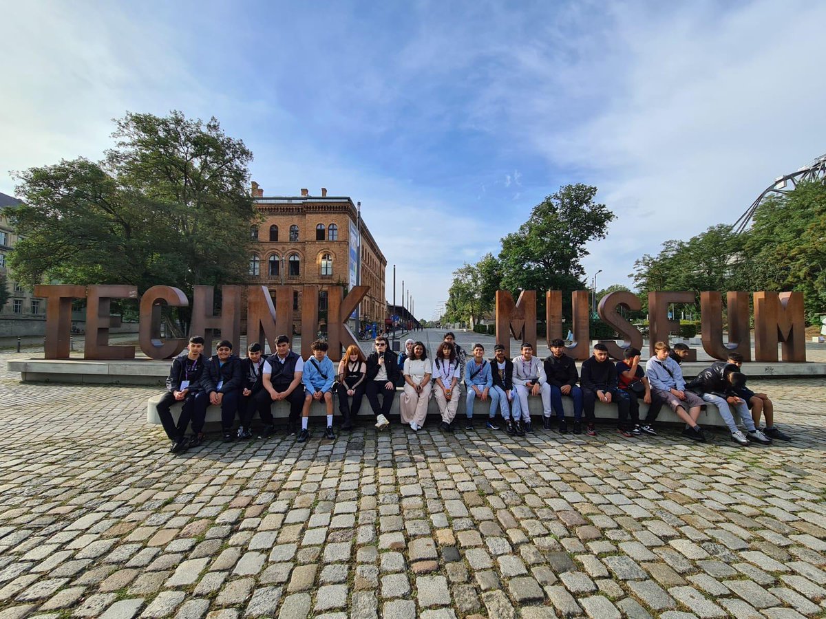Some of our engineering students had a blast last week on a four day trip to Berlin.  The trip was organised to help them learn about the importance of engineering to society and develop their interest in engineering and technology as a career. They had a fantastic time.