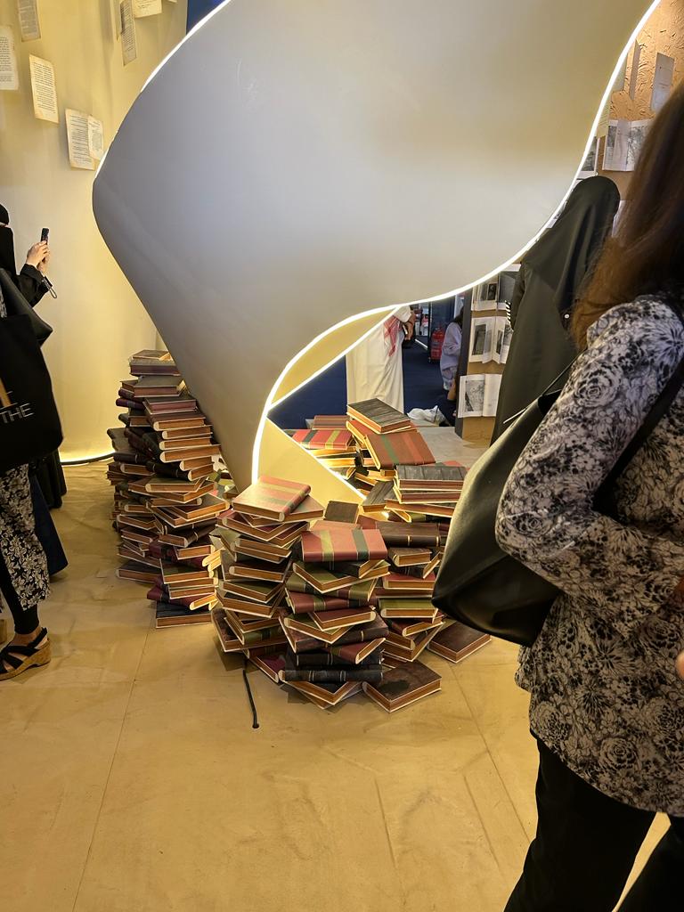 bookdata's tweet photo. Our Director of Book Research Hazel was invited to present on global book market data at the Professional Publishers Conference at #RiyadhBookFair. Really exciting times feat. incredible backdrops, & many thanks to @raffpublishing for being incredible hosts! #bookdata https://t.co/KmWhcNduxO