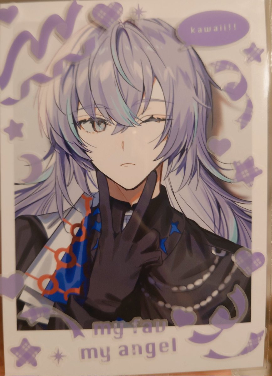 これは手伝ってくれた友人に渡した感謝のなんちゃってチェキ