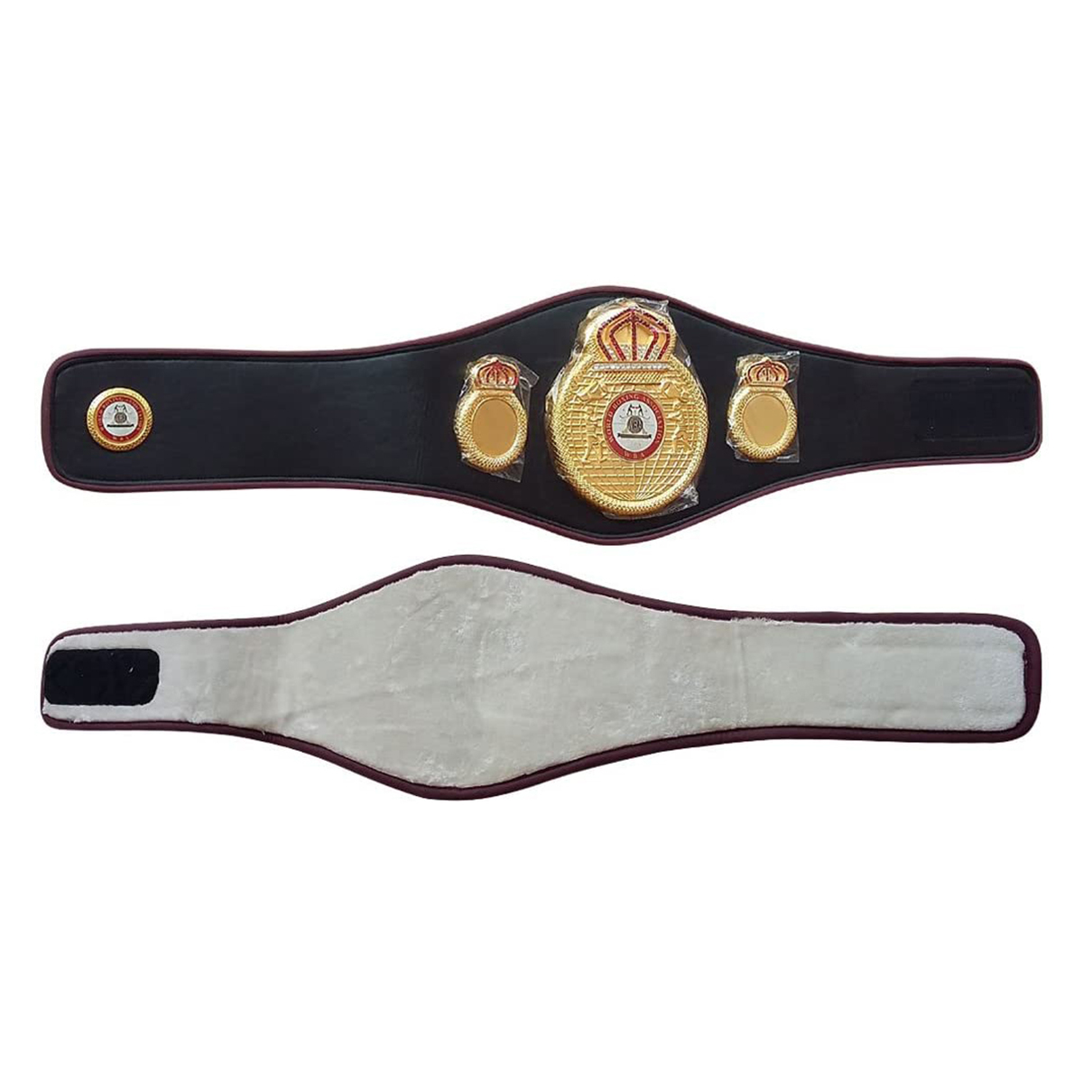 'Buckle up for success with our Champion's Belt - the ultimate symbol of excellence' 🏆
.
#boxingstores #wrestlingclub #boxingbeltreplica #championshipbelt  #wrestling #replica #boxingstores   #ufc #kickboxing #fitness  #boxingtraining #boxing #gym #boxing #mma #ufc #fitness