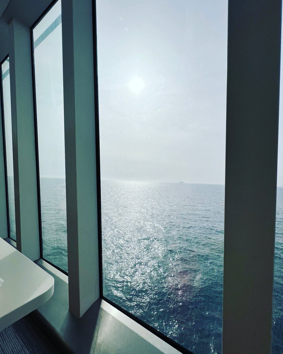 Julien’s crew on the ferry looking for him in the vast waters.

Meanwhile Julien has just left the SW lane and entered the separation zone. All is well. 

🔗enduroman.com/live-tracking