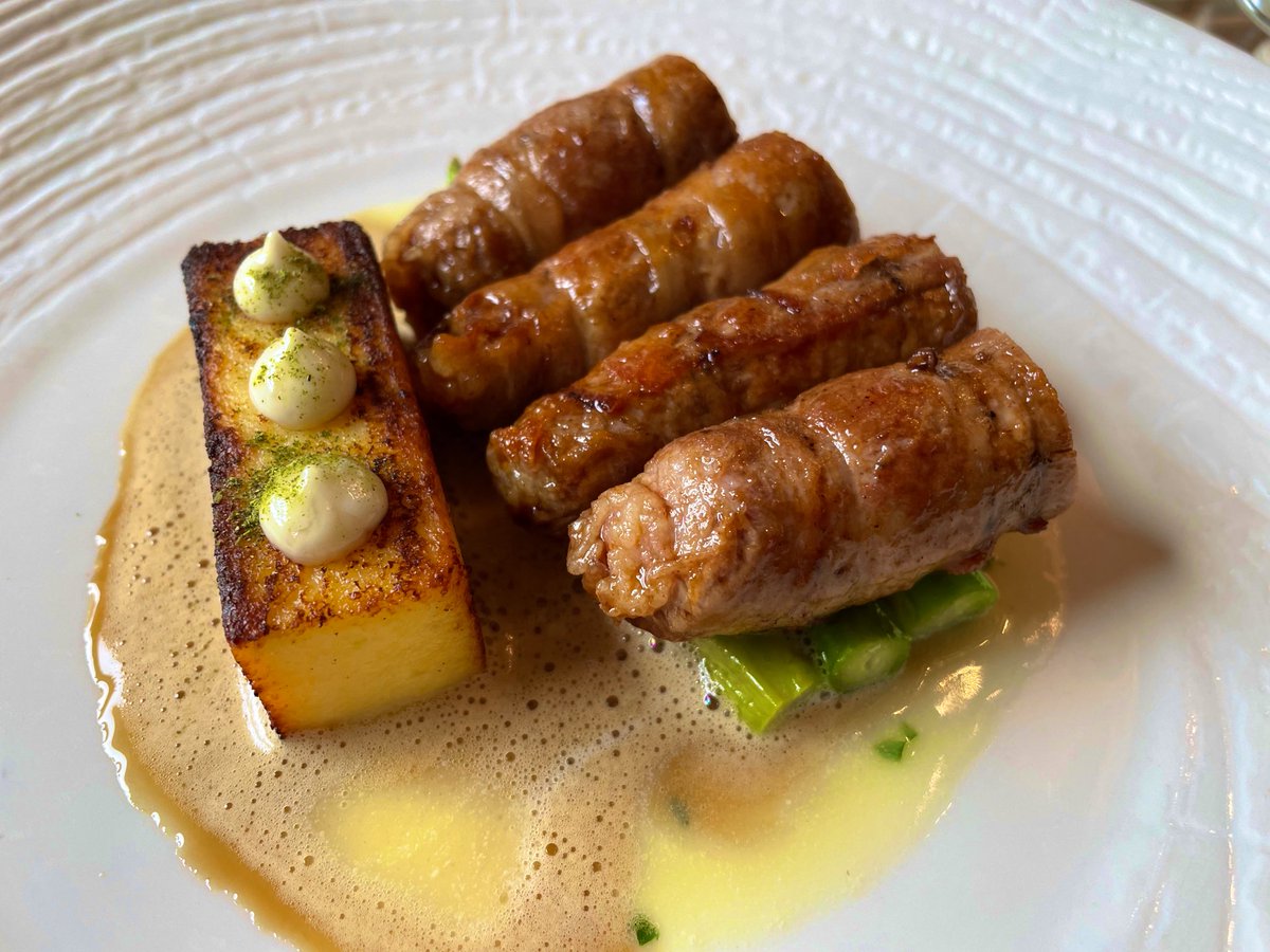 とても美味しい料理でした😋🍽
プラハ最高〜〜〜🇨🇿