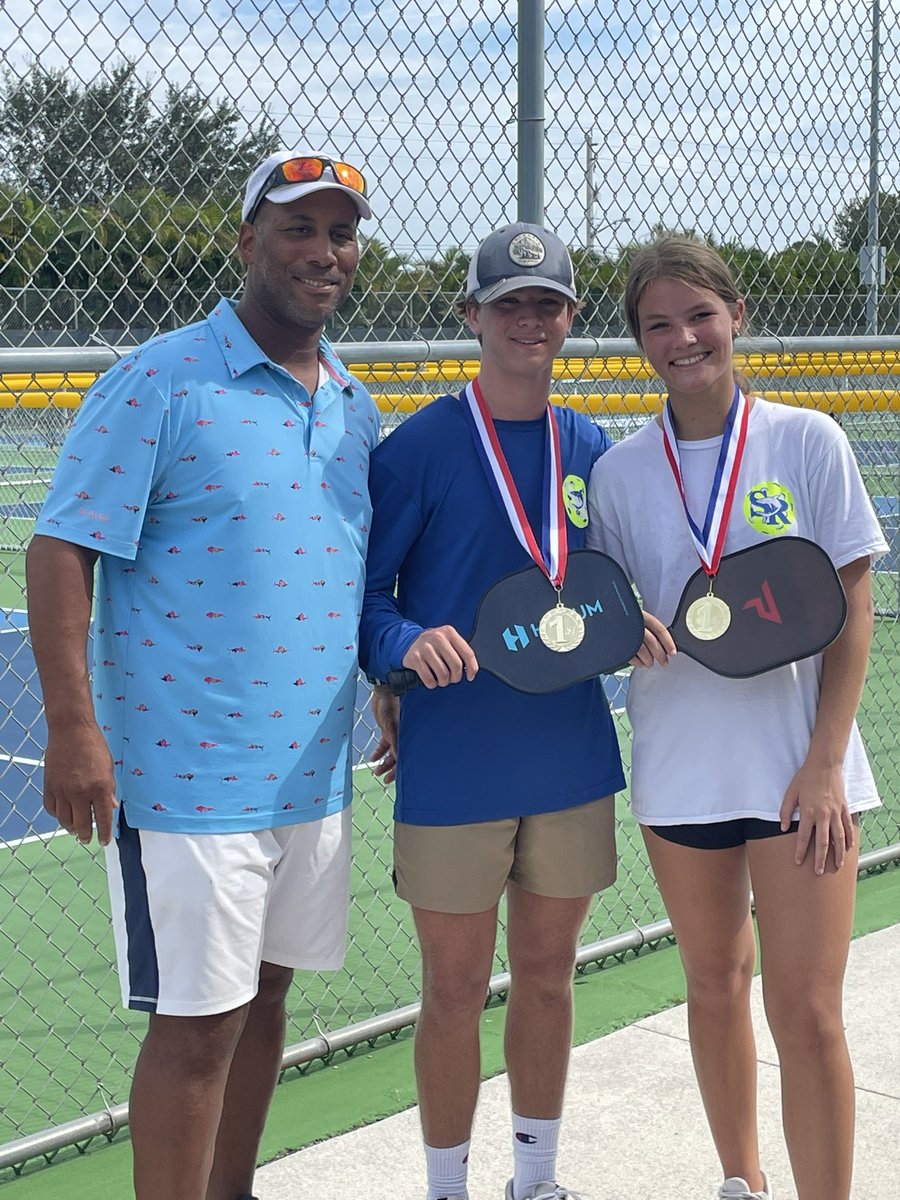 SRHS Pickleball tweet media