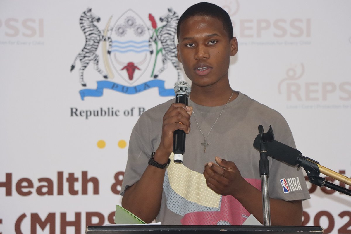 RepssiBotswana's tweet photo. Speeches, group work, group presentations and even abstracts by children and youth. Children wanted to be heard as they brought forth mental health issues that they face in different contexts. #MentalHealthInContext #mentalhealth #SpeakUp https://t.co/D7umKJfREo