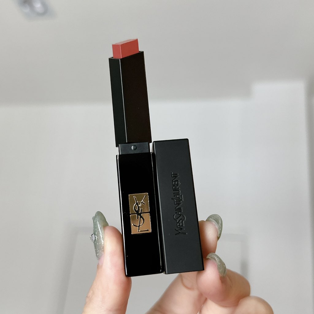 mintitapop's tweet image. แจกลิป YSL รุ่น The Slim สี 301 ของใหม่นะค่า 1 รางวัล✨

📍กติกา RE ทวิตนี้ + ฟอลแอค @Minminnn246 

ประกาศวันที่ 15/10 เวลา 19.00 น. #แจก #แจกฟรี #แจกเงิน #แจกเงินฟรี #แจกฟรี