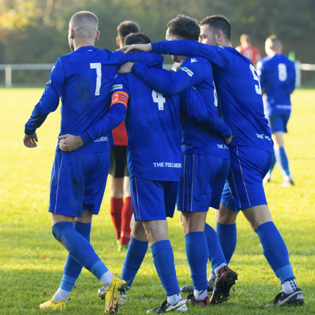 BurghfieldFC's tweet photo. We have been drawn away to FC Hajduk in the Second Round of the FA Sunday Cup 🏆

The match is scheduled to be played on Sunday 12th November.

#UpTheFielders https://t.co/r6TSNWEF9n