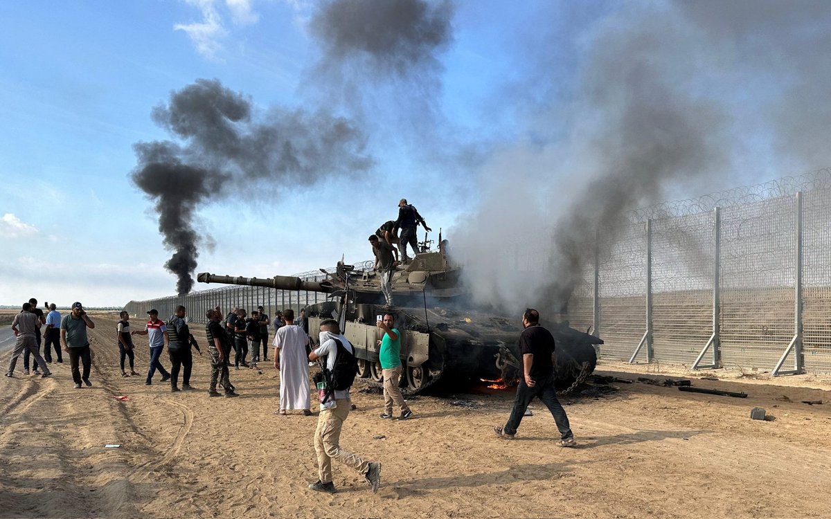 ANIMESTORIES6's tweet photo. On 7 October 2023, Palestinian militant groups led by Hamas launched a large-scale invasion and offensive against Israel from  the Gaza–Israel barrier and forcing  crossings, into nearby Israeli 
#Isreal 
#Palestine 
#Gaza
#IsraelPalestineWar 
#IsraelUnderAttack
#IsraelHamasWar https://t.co/gSQS2NCpRd