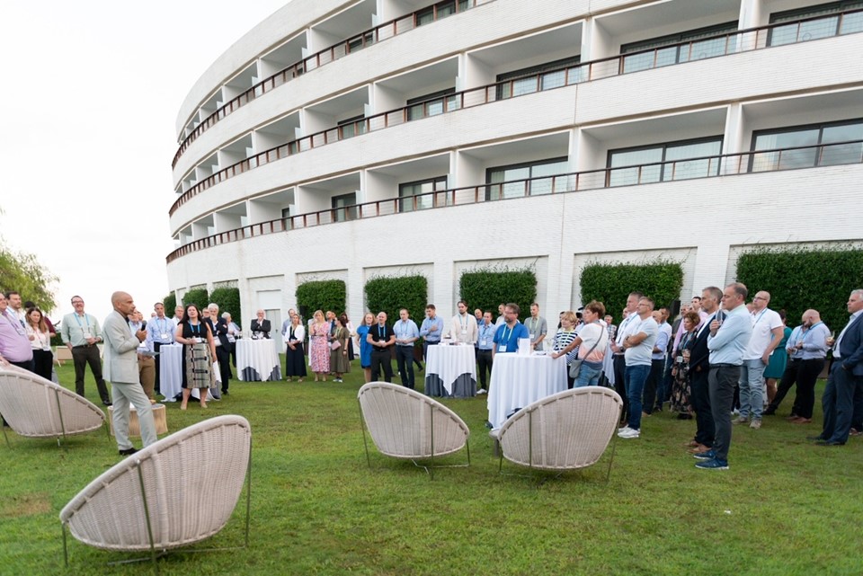 Last week, our Financial Services Solutions hosted their client conference in the sunny town of Sitges! During the meeting, we announced the launch of our new solution, OneSumX for Basel: ow.ly/GE7050PUzgs

#OneSumX #FRRClientConference2023 #WoltersKluwer