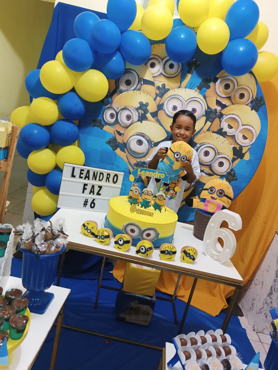RobertaBruum's tweet photo. Tudo por ele 😍💙🎊 https://t.co/7i3SoNRfZy