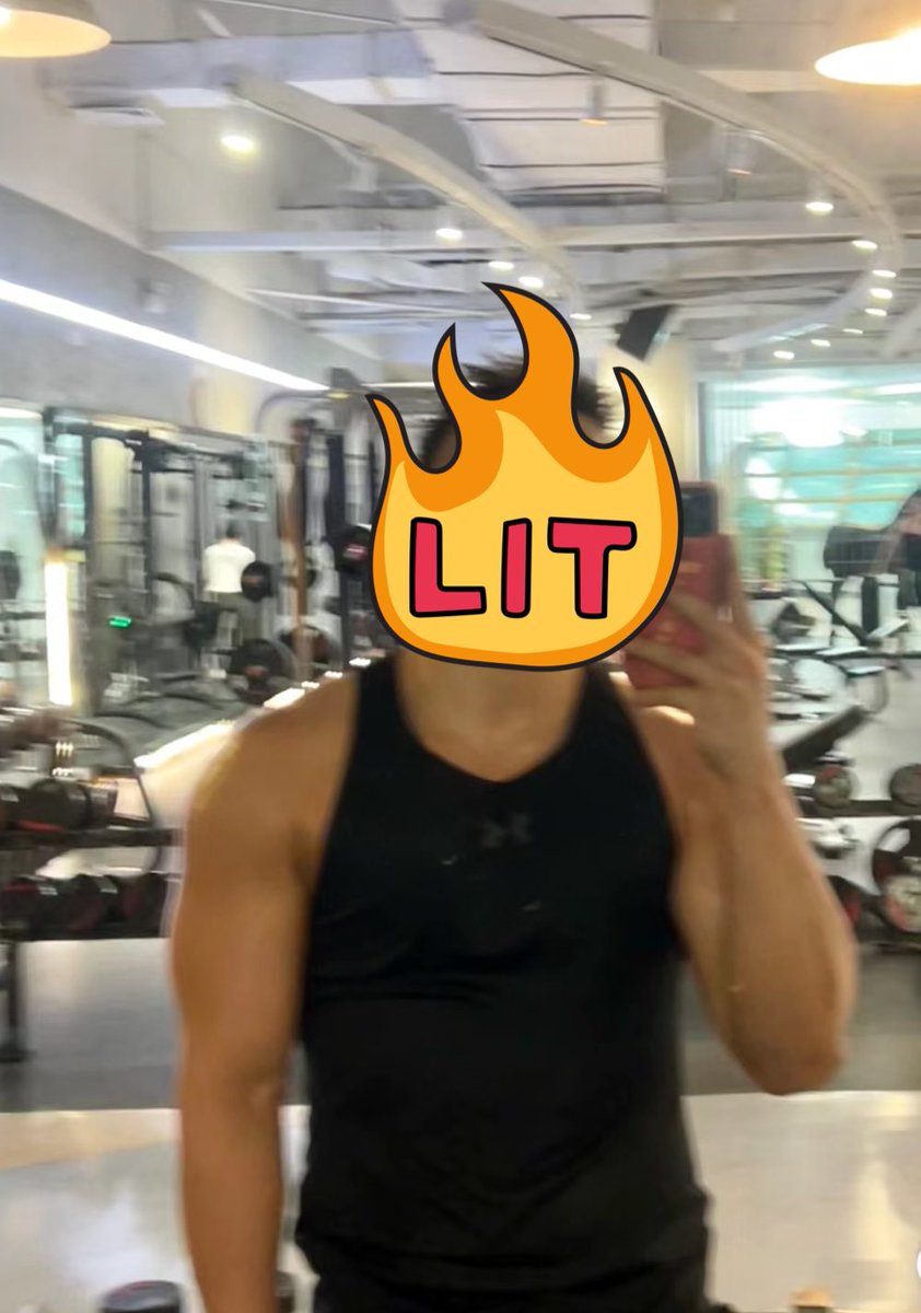 czp1107's tweet photo. @jyd52018 182/80kg 腹肌胸肌 来骚逼伪娘勾引 https://t.co/eORKsDgdCc