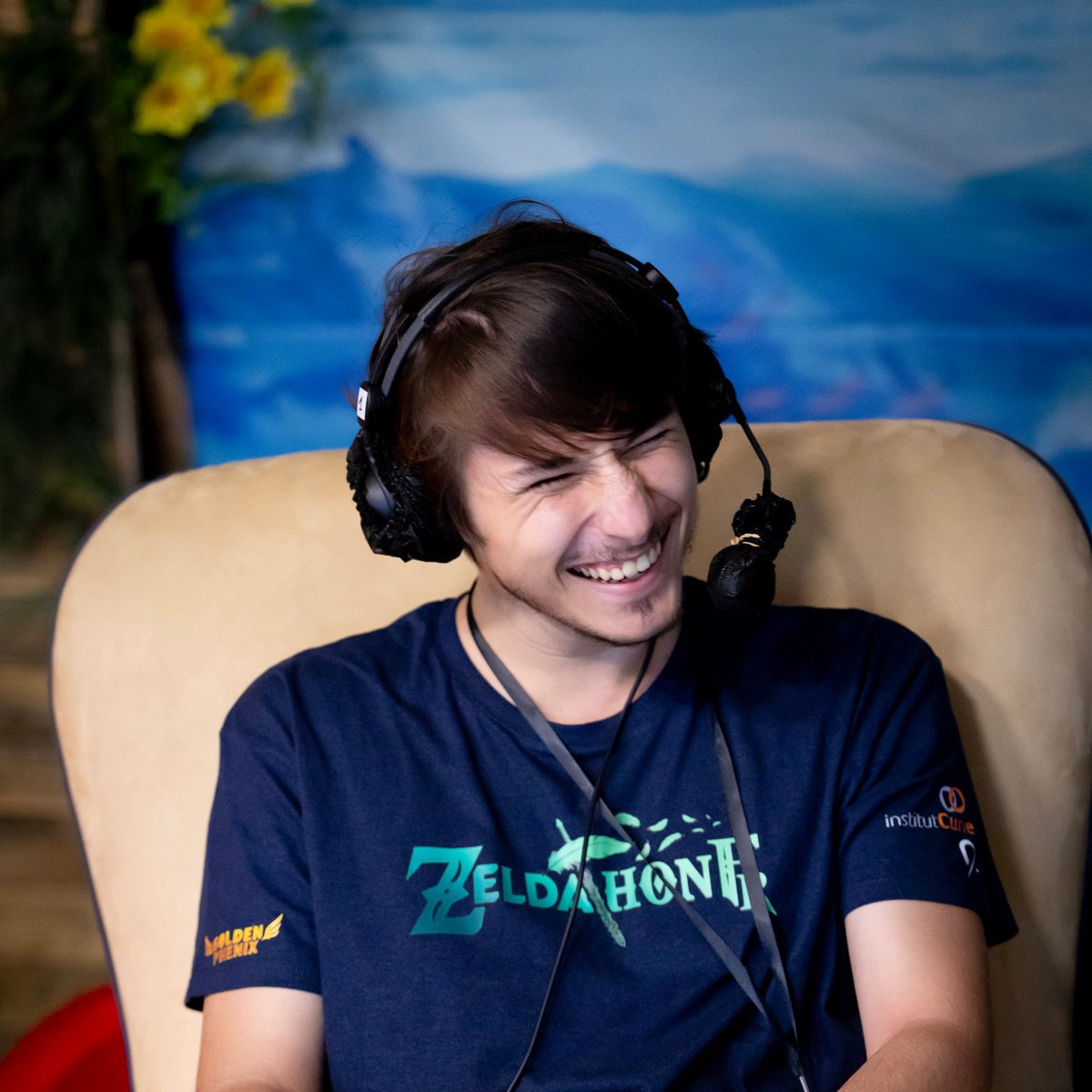 ZeldathonFR's tweet photo. Nous sommes fiers de vous présenter, pour la première fois au Zeldathon, le randomizer de Breath of the Wild. Pour que la partie ne soit pas trop longue, c'est un mode co-op qui est proposé avec les deux créateurs du logiciel @SprSuperplayer (SuperGamer02) et @Zarwaldo  💚💜. https://t.co/VuP9T0DEzx