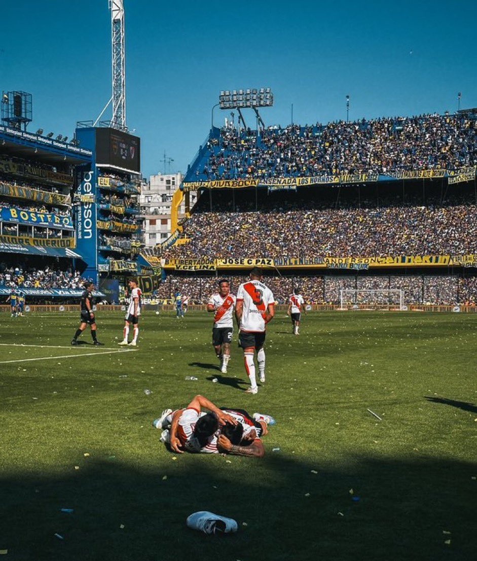 frabigol's tweet photo. Si es tan fácil llenar la cancha, ¿porque River es el PRIMER club del continente en llenar la cancha durante UN AÑO ENTERO, TODOS los partidos?

Mientras algunos no pueden llenar ni media canchita en un clasico. en River no alcanzan las tribunas. La hinchada mas popular del país. https://t.co/HX8XXiwm37