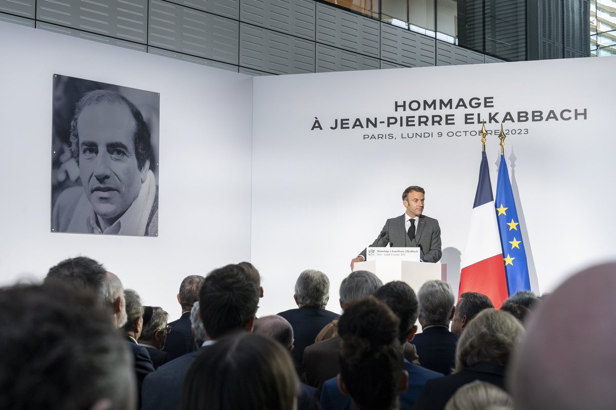 Emmanuel Macron tweet media