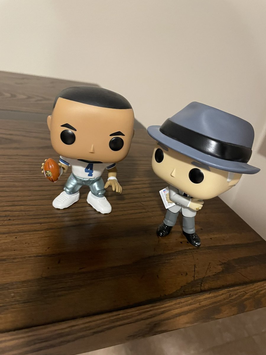 PrimeTimeFairy's tweet photo. Coach Landry not gonna put with this shit!  @1053SS https://t.co/P0PVfiKl7j