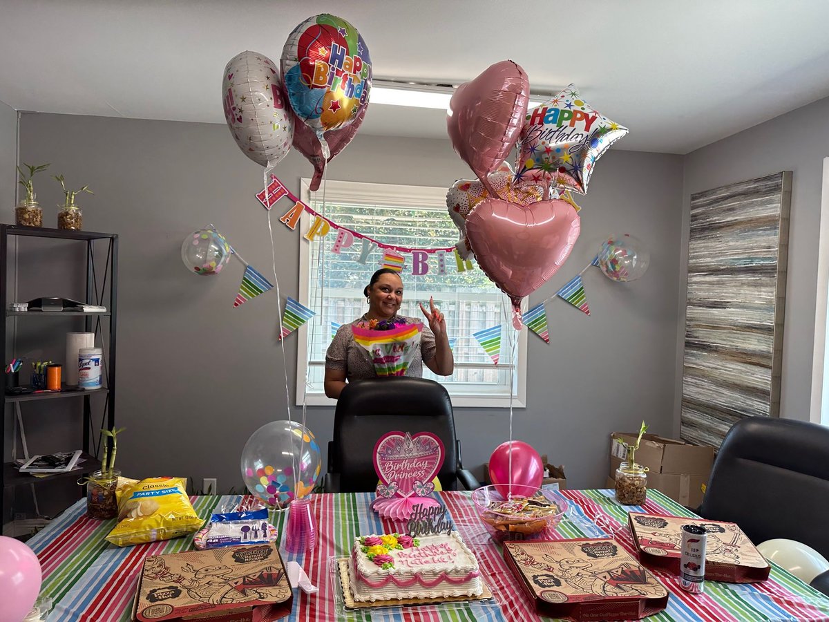 MyKeyStaff's tweet photo. We love celebrating each other at KeyStaff!  Come and join the KeyStaff family.  https://t.co/ClwlTmfQ7F Check out our job openings and call us if you are interested.  #hiring, #jobsearch, #jobhunt https://t.co/7Mf9e2mh2C