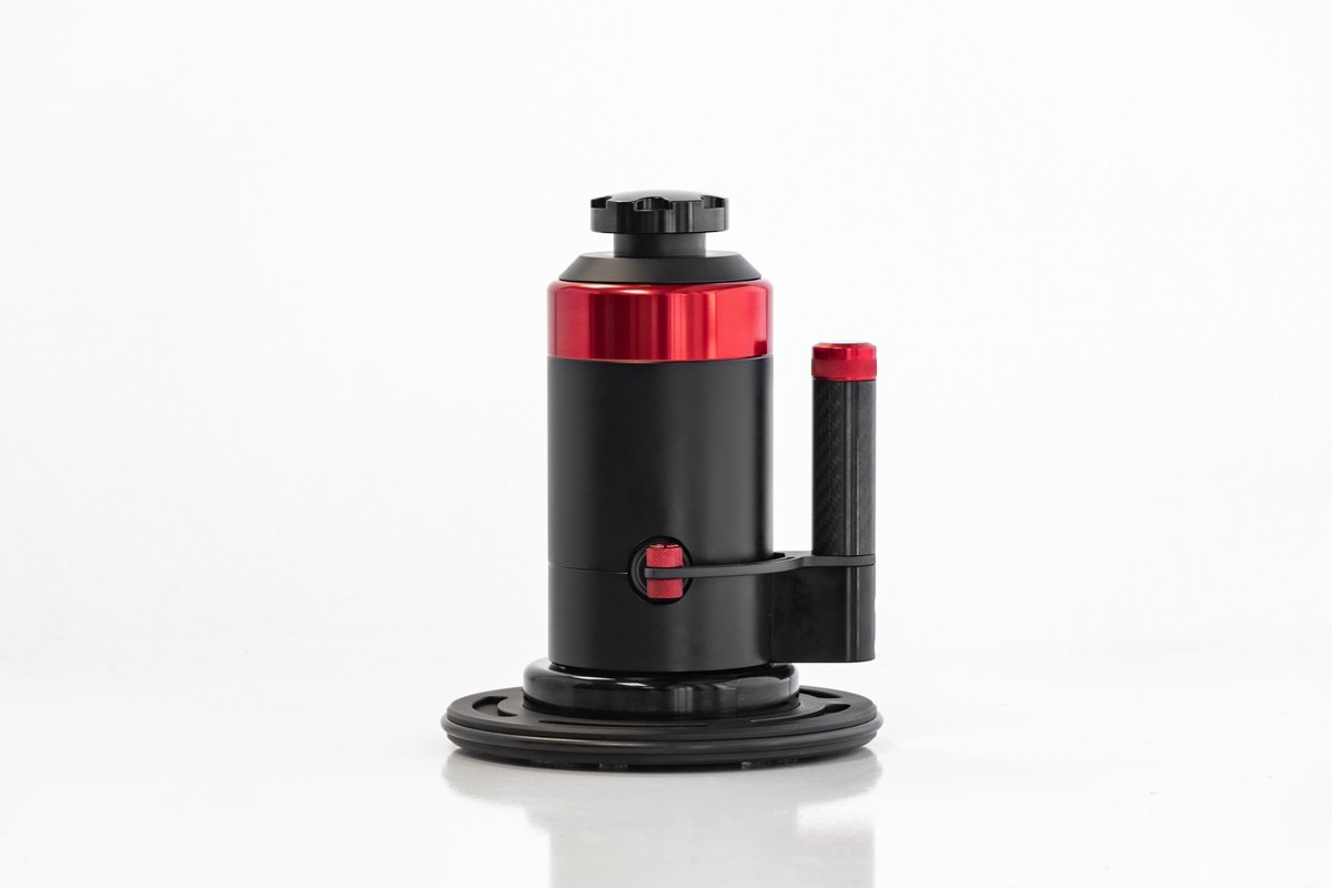 SuperVeloceCo's tweet photo. Introducing the ultimate in coffee innovation: the Espresso Veloce Dry Sump inspired Milk Frother! This state-of-the-art device utilizes the principles of dry sump lubrication to deliver a frothy and velvety milk that will elevate your coffee game to new heights. https://t.co/TuObL9G2Pj